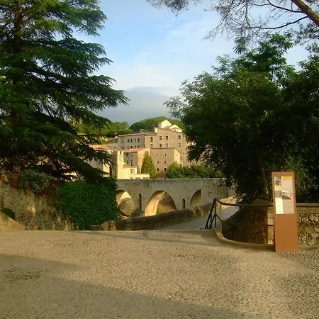 아파트 Besalut *